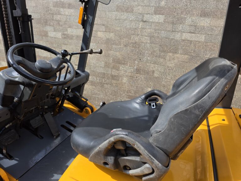 รถโฟล์คลิฟท์ TCM 5 ตัน มือสอง เสา 3 เมตร4