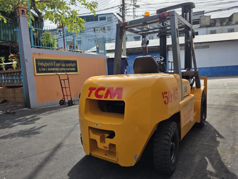 รถโฟล์คลิฟท์ TCM 5 ตัน มือสอง เสา 4 เมตร3
